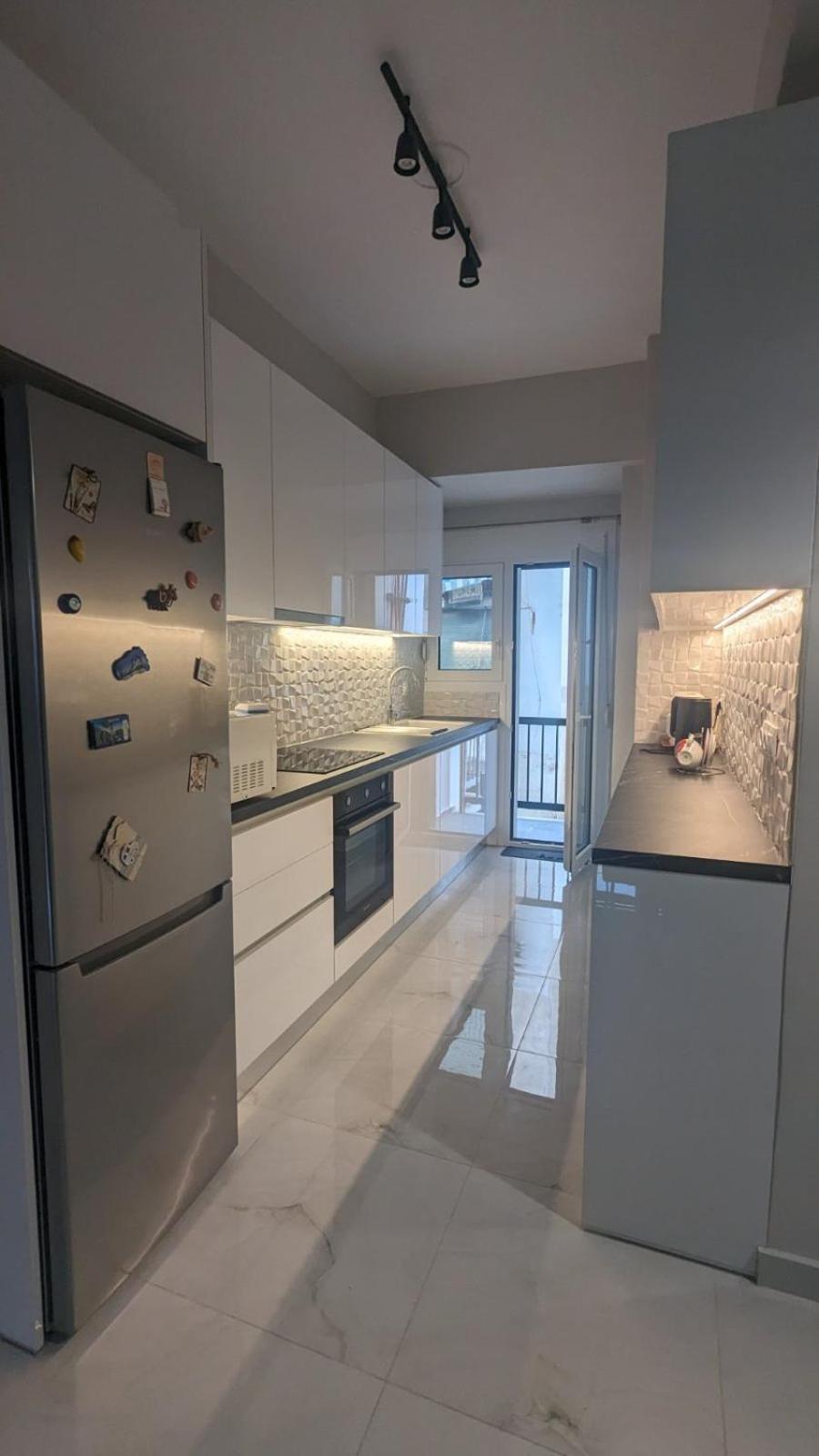 Luxury & Spacious Apartment In アテネ エクステリア 写真