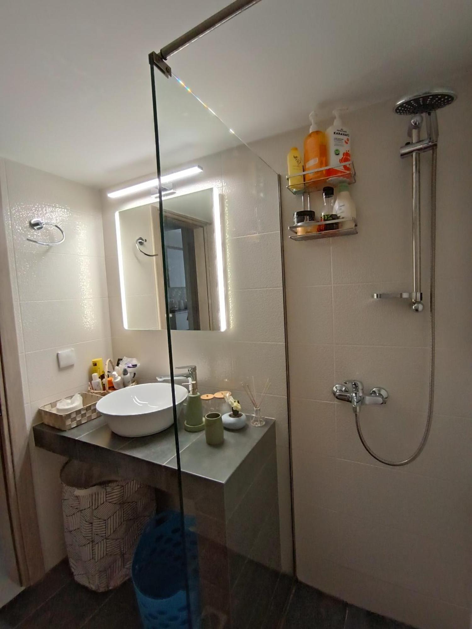 Luxury & Spacious Apartment In アテネ エクステリア 写真